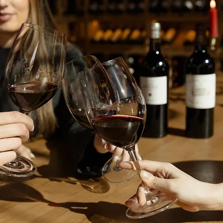 Ground Floor With Terrace&pool In Puerto Banús,