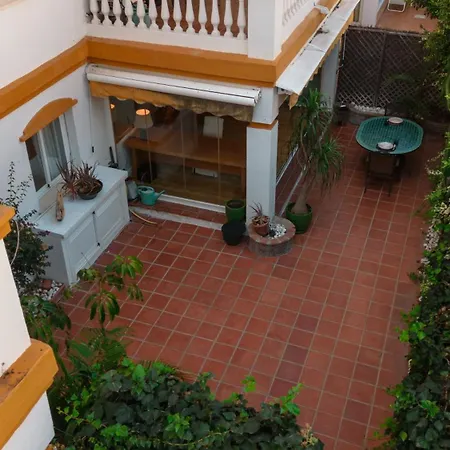 Ground Floor With Terrace And Pool In Puerto Banus, Apartment *