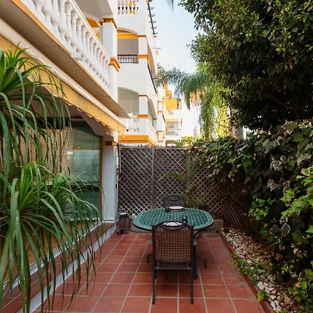 Apartment Ground Floor With Terrace And Pool In Puerto Banus, Marbella