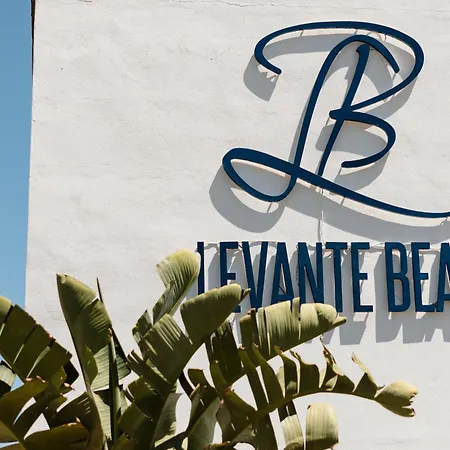 Spacious Apartment, With Private Terrace And Large Communal Pool And Tennis Courts, In Puerto Banus Apartment Marbella