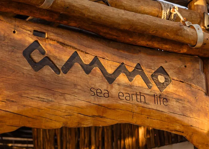 Spacious Apartment, With Private Terrace And Large Communal Pool And Tennis Courts, In Puerto Banus 公寓 马尔韦利亚